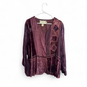 Vintage Boutique for Country Wear
Beaded Burgundy
Jacket XL Patchwork Jacket.
